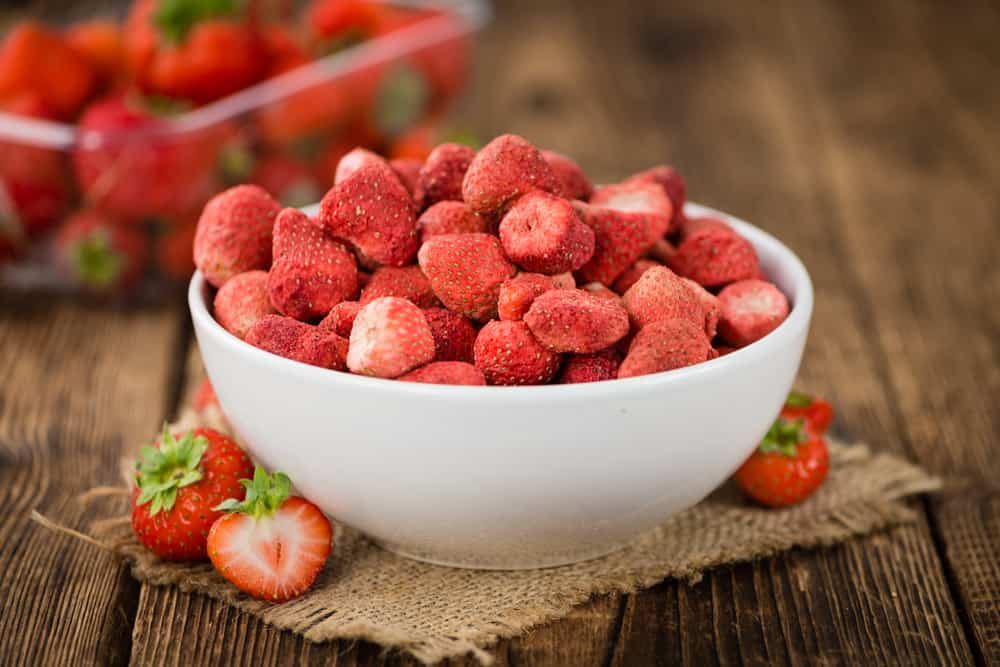 Dried organic Strawberries Price | buy at a cheap price