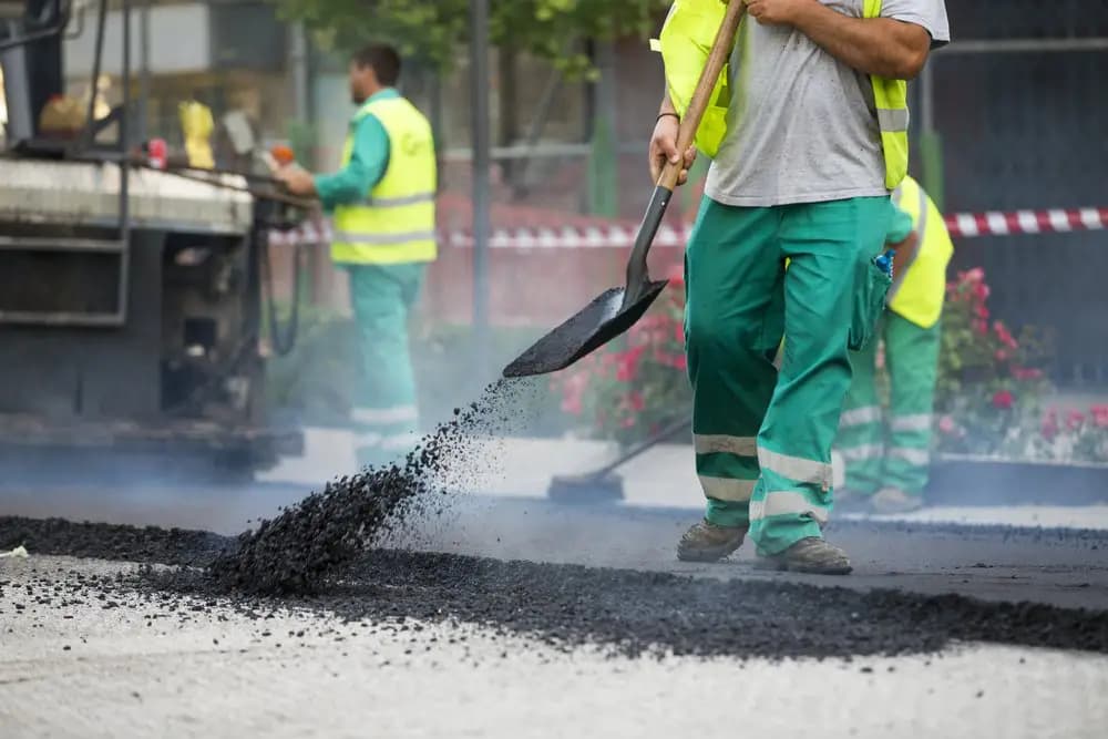 Purchase and Price of Types of components of asphalt pavement