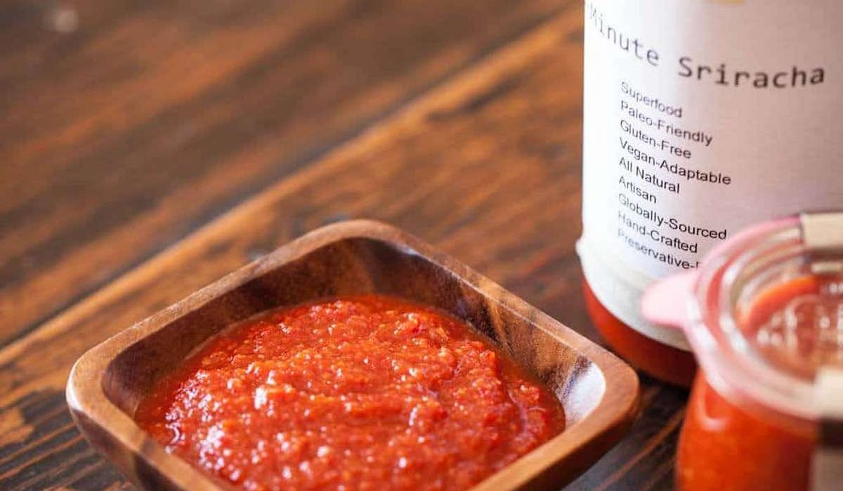Sriracha sauce recipe chicken for hot food lovers