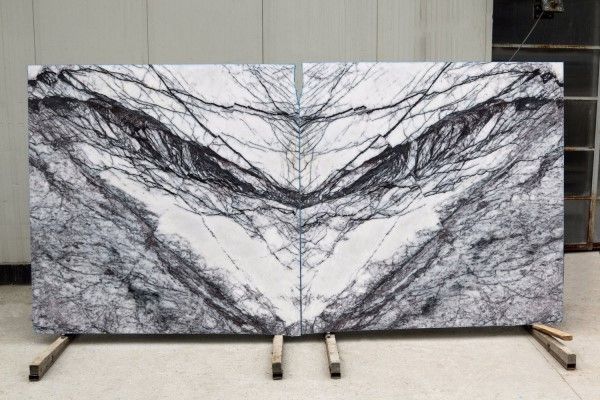 The Best Price for Buying Bookmatched Stone Slabs