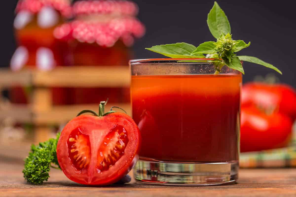 Tomato juice health tips and nutritional values