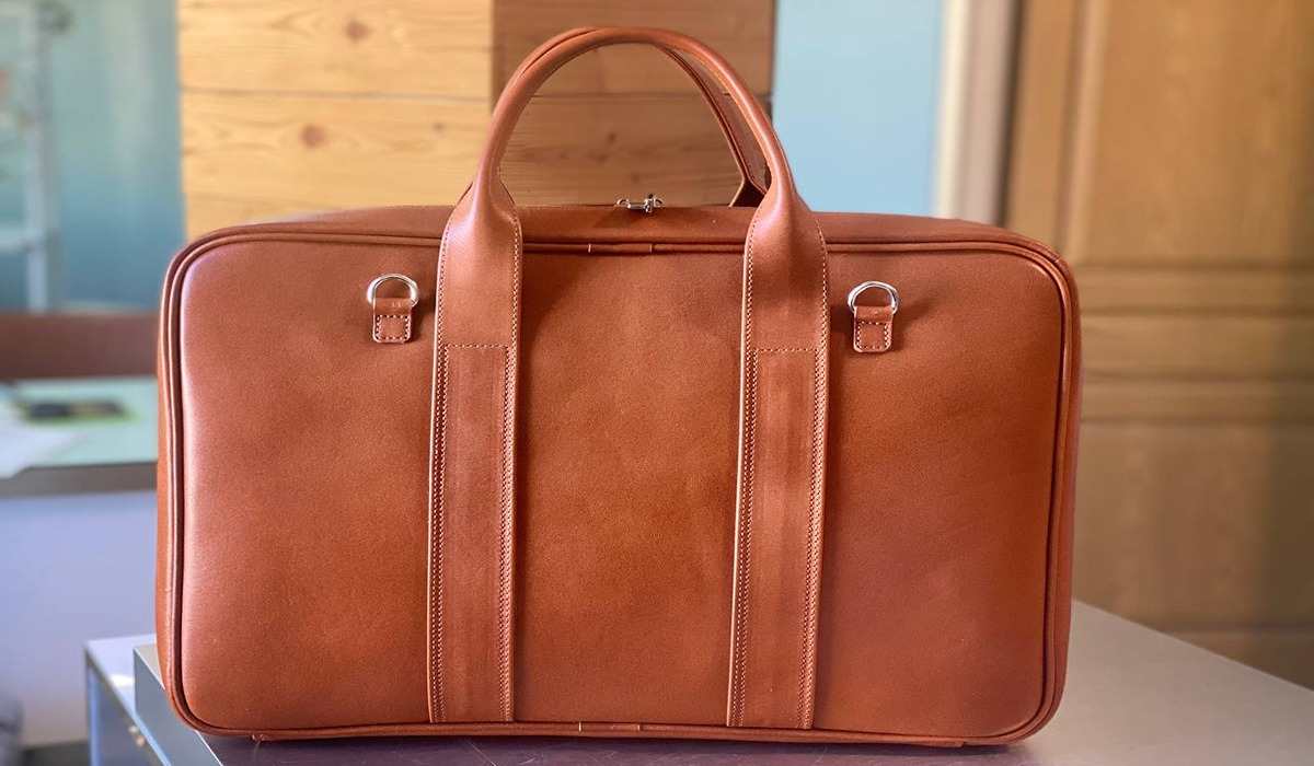 Price and purchase of leather messenger laptop bag + Cheap sale