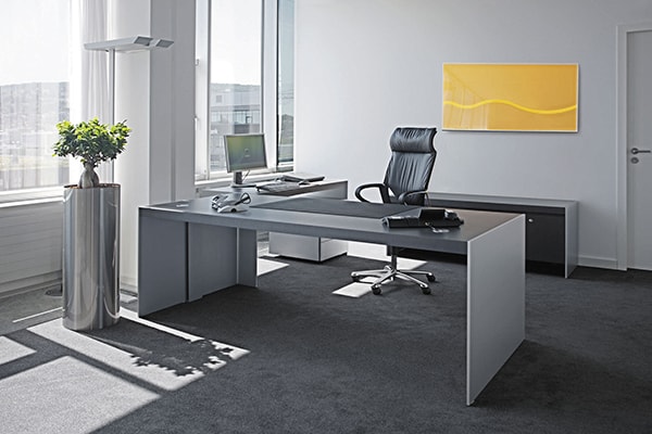 Introduction of Black office furniture + Best buy price