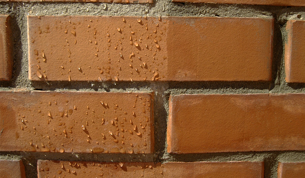 which properties of alumina refractory bricks make it resistant against high temperature