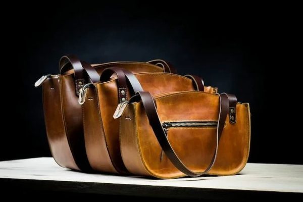 Buy Women's leather messenger bag + Best Price