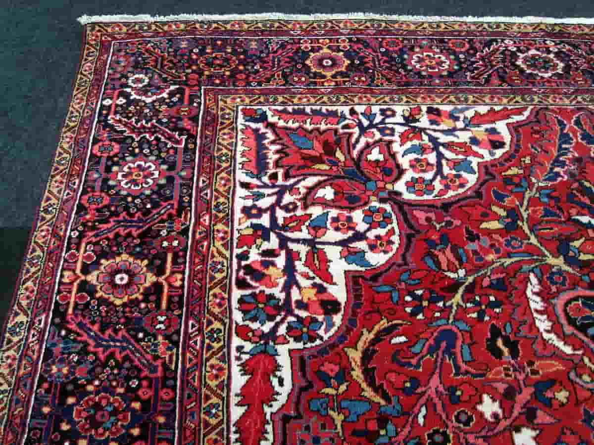 The price of Persian Carpet + cheap purchase