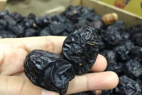 Ajwa dates price | The purchase price, usage, Uses and properties