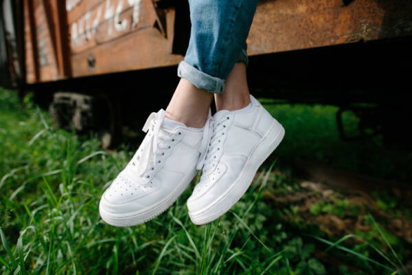 White leather casual sneakers womens + Best Buy Price