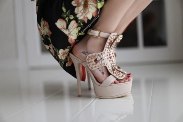 Girls Low Heeled Sandals Ankle T-Strap Glitter Wedding Shoes Dress Dance  Shoes | eBay