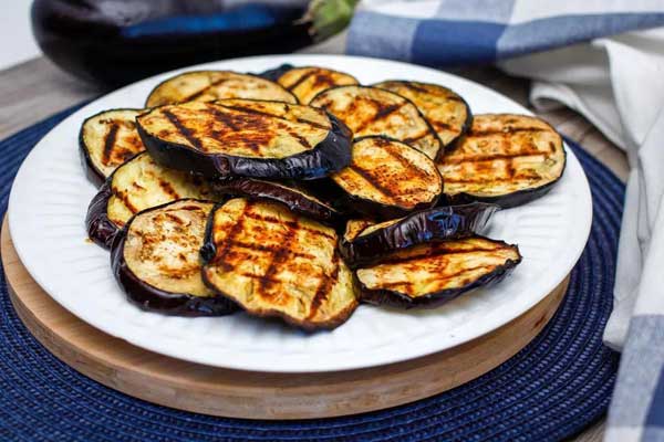 Grilled eggplant and zucchini in oven