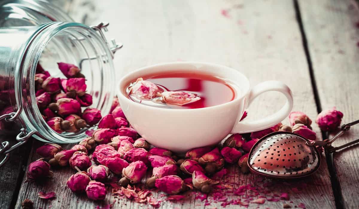 Trade in dried rose buds benefits