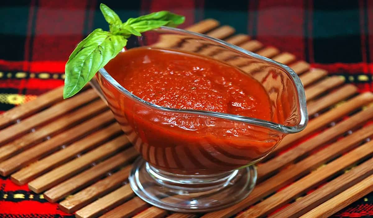 How to thicken tomato sauce without cornstarch