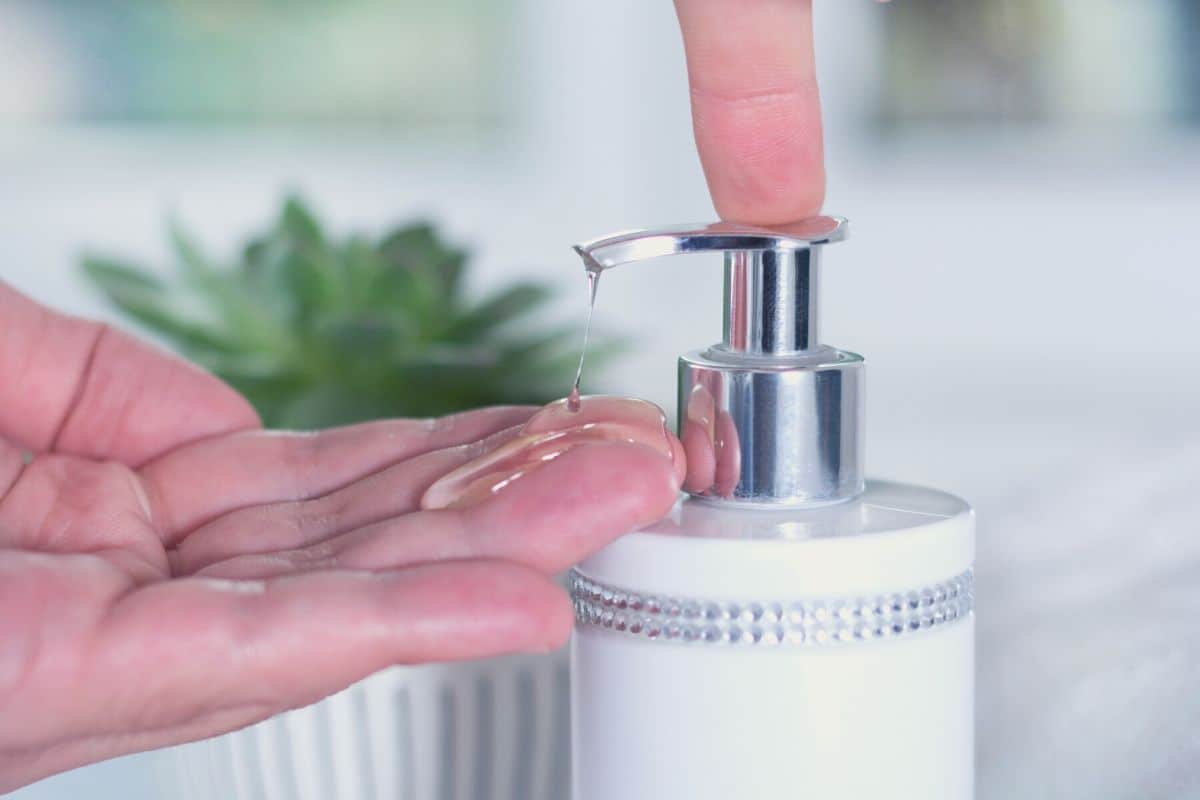 The best Stergene gentle handwash + Great purchase price