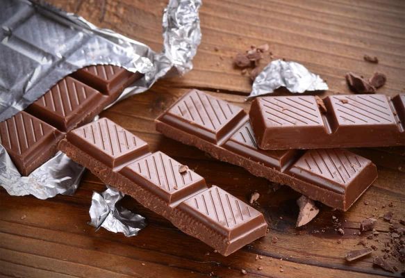 Chocolate bars and their production method