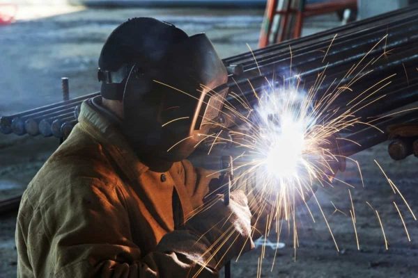 Which type of electrode used in MIG welding