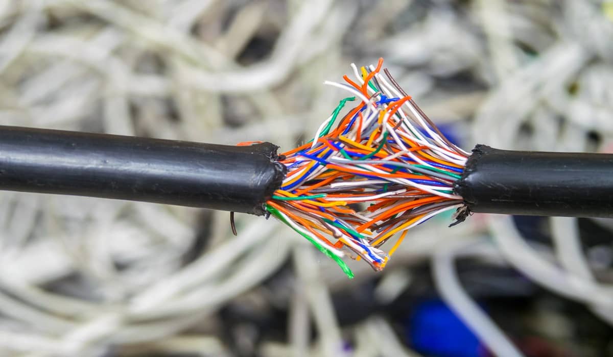 Buy the best types of wires and cables  at a cheap price