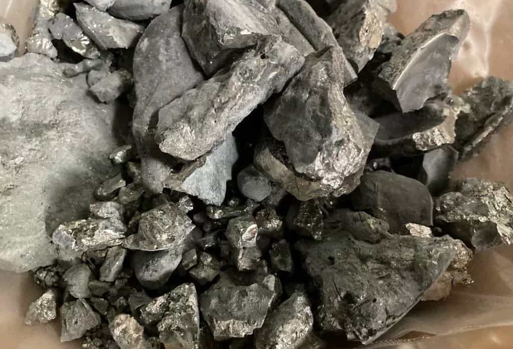 Introducing the types of limonite iron +The purchase price