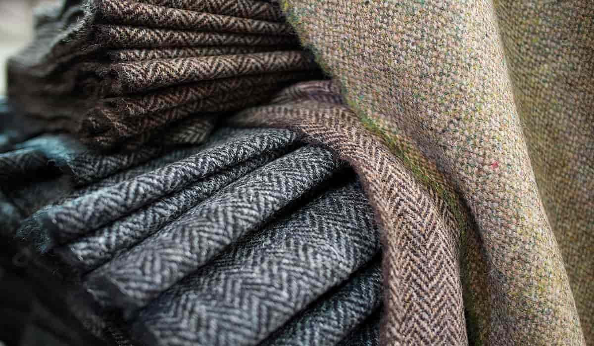 Buy The Latest Types of Donegal tweed itchy At a Reasonable Price
