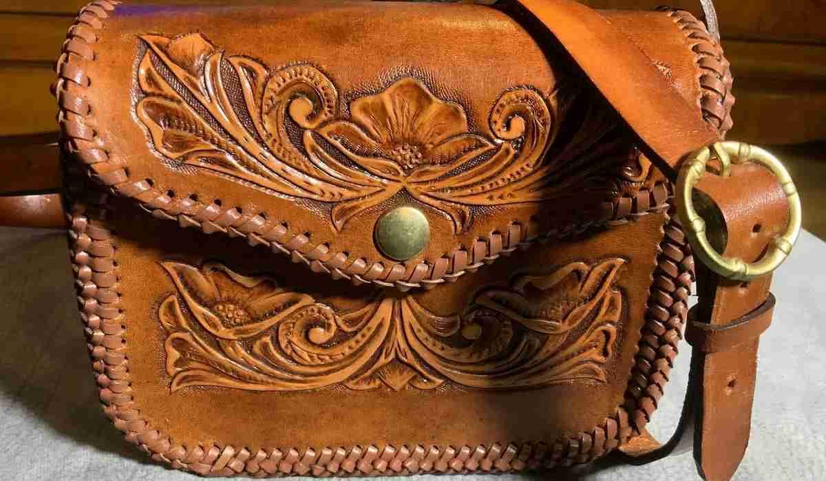 The best embossing leather bags + Great purchase price