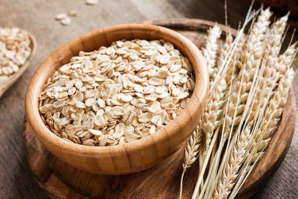 Oatmeal benefits for health which is inviting you to grocery store