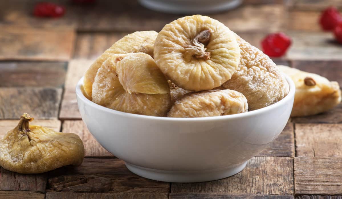 Buy the latest types of low-weight dried figs