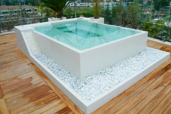 Outdoor Jacuzzi Tub Price List in 2023