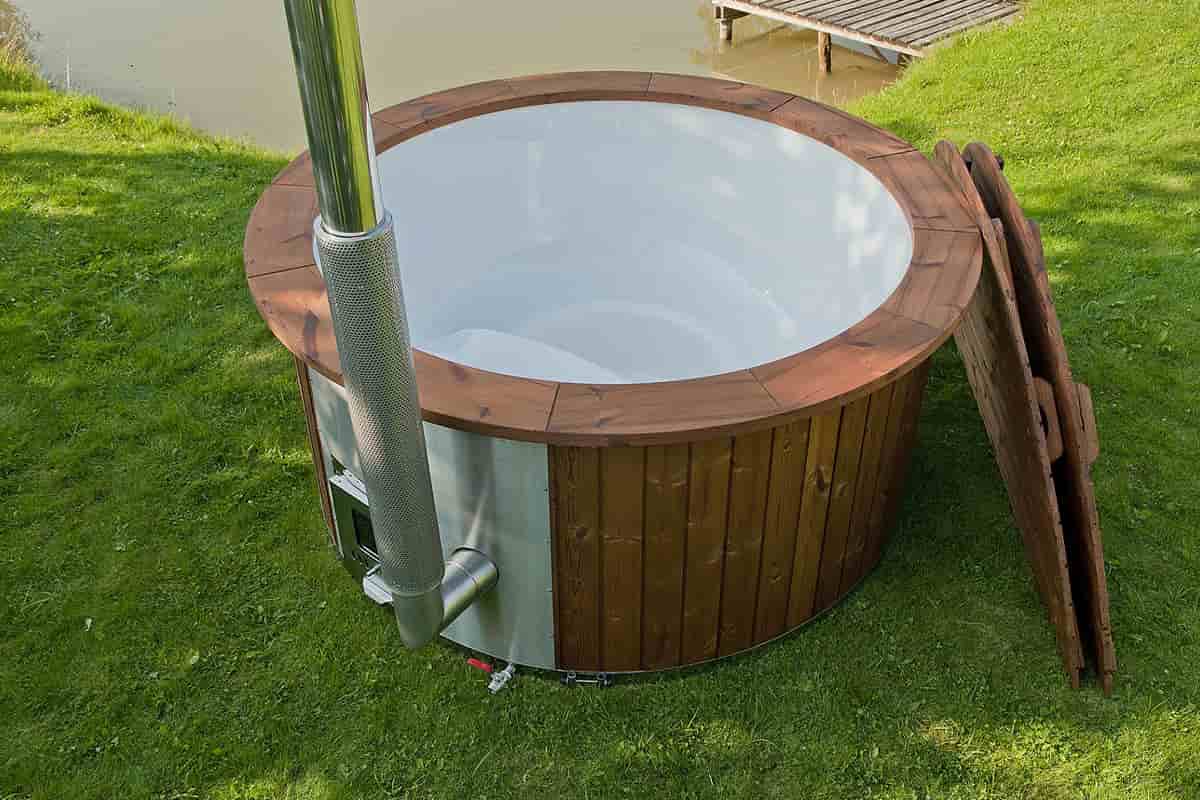 Round fiberglass hot tubs | buy at a cheap price