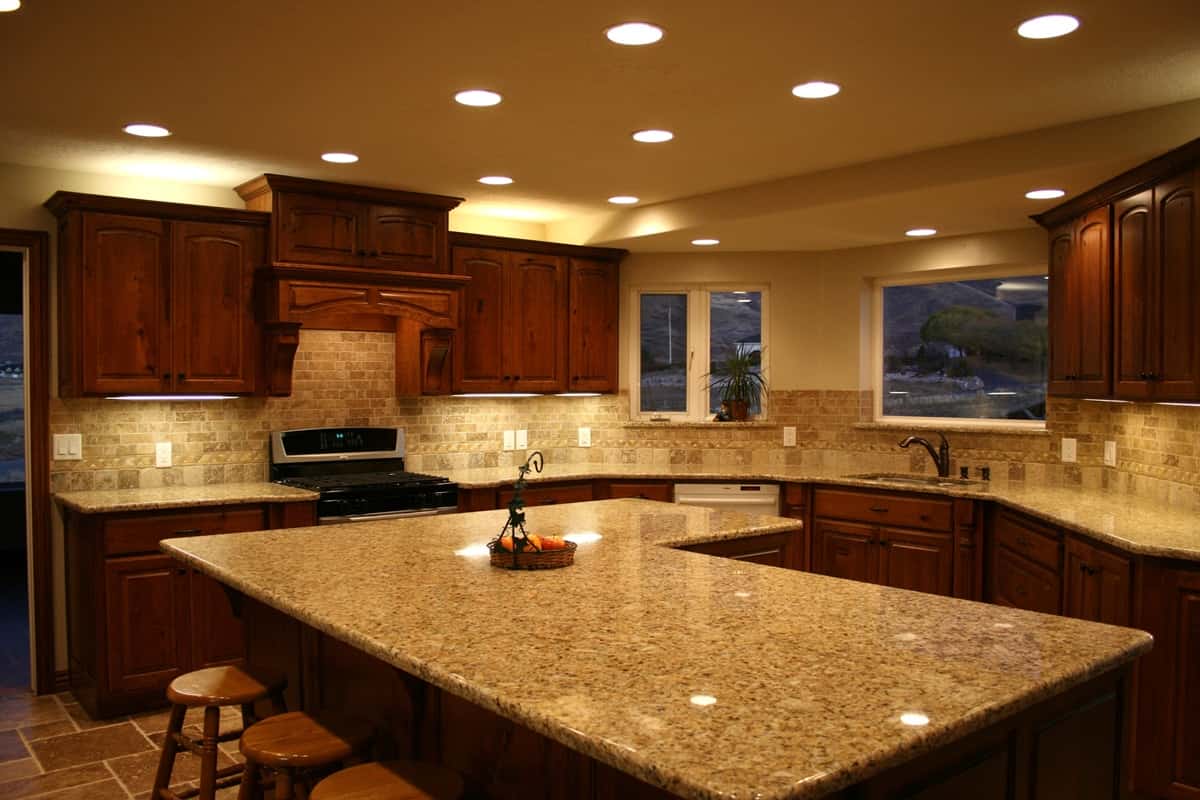 Price and Purchase of Granite Countertops for Kitchen Cabinets + Cheap Sale