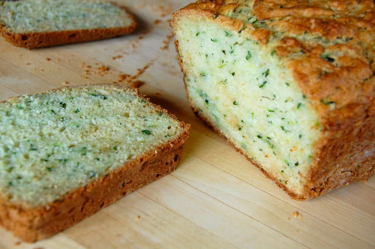 Best zucchini bread recipe with pineapple to serve at parties