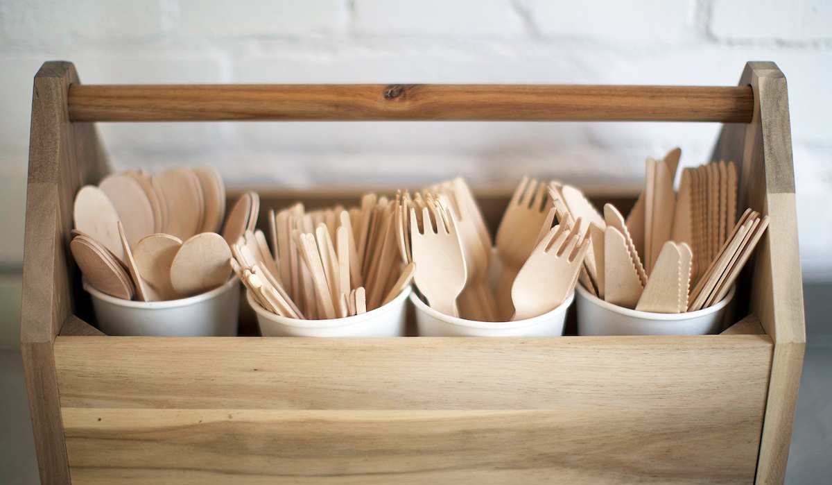 Buy Disposable Wooden Cutlery Set + Great Price