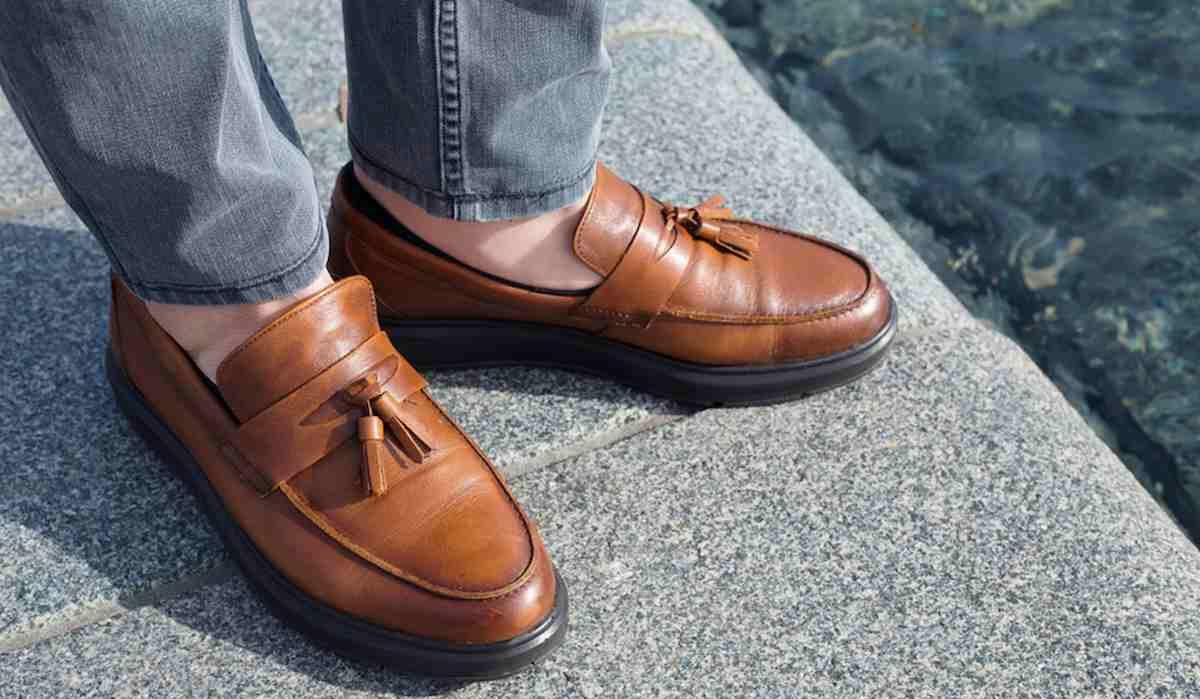 Men’s leather loafer shoes suppliers + Buy