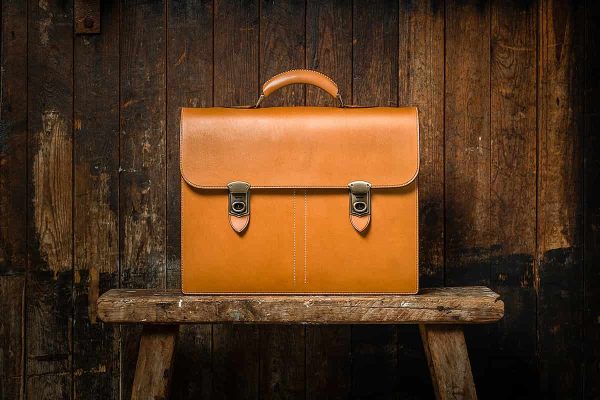 Best Leather Briefcase Purchase Price + Photo
