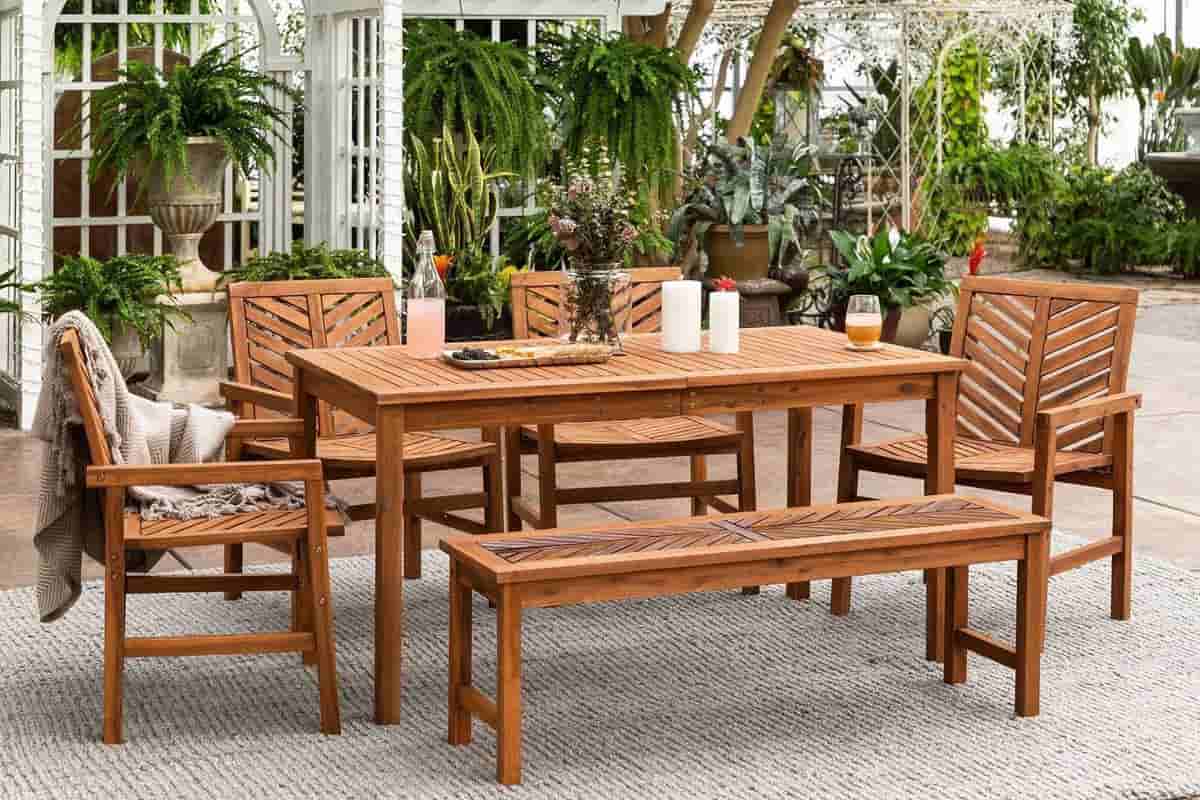Buy the Latest Types of Wooden Dining Table Set