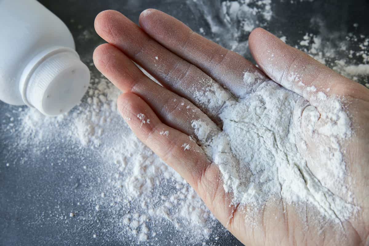 Talcum powder price | The purchase price, usage, Uses and properties