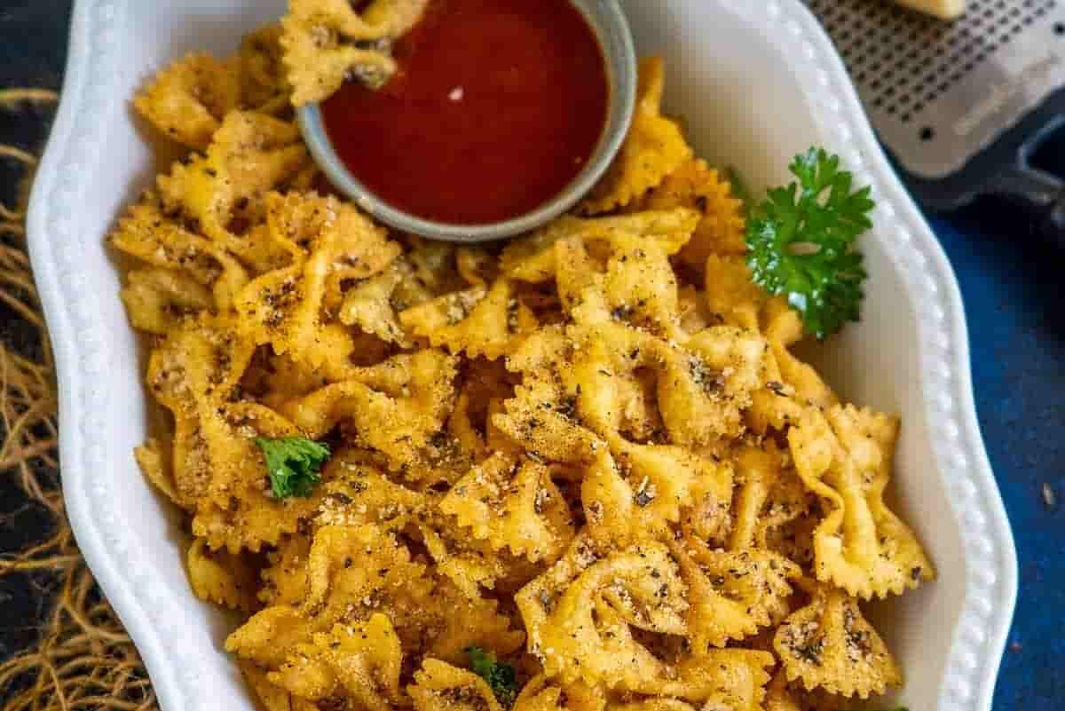Fried Pasta Chips Recipe