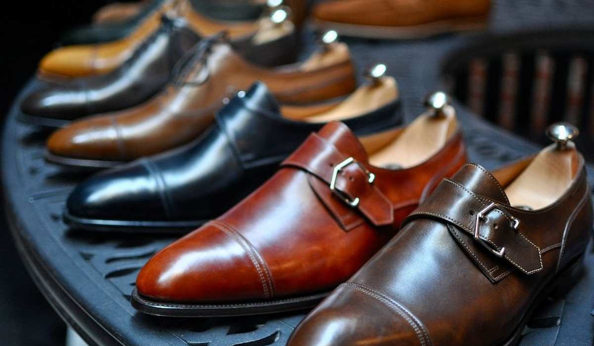Best leather shoes for hot seasons + Best Buy Price