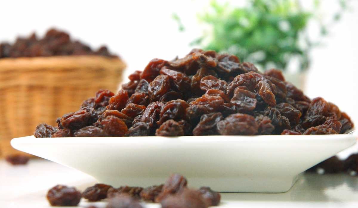 raisins during pregnancy for baby and a pregnant woman