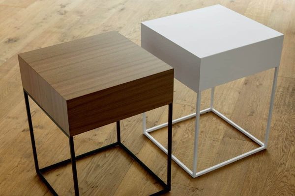 buy and The price of all kinds of Metal Nightstand Set