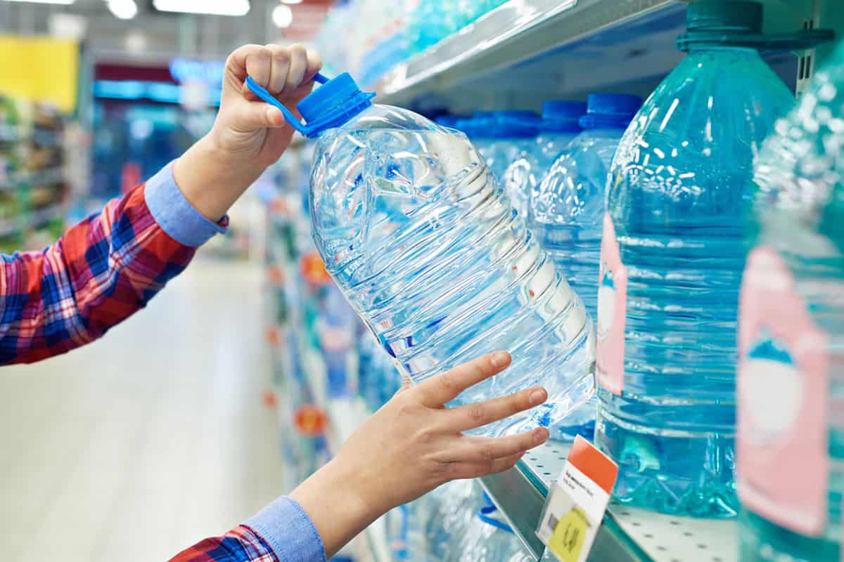Buy and Current Sale Price of Disposable Water Bottles