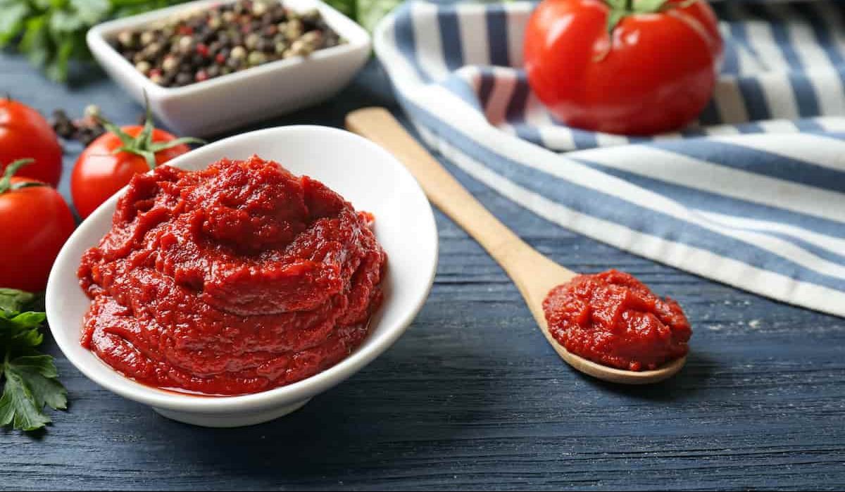 How tomato paste packaging design helps keep it longer