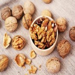 Raw Walnuts in Shell with Complete Explanations and Familiarization