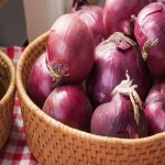 Current Onion; Big Rip Bulb Red Fresh Vegetable