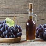 Grape Vinegar in Pakistan (Ethanoic Acid) Contains Potassium Magnesium Manganese Reduce Fungus