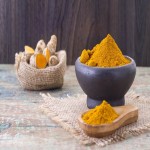 Dry Turmeric in Kerala Today (Curcumin) Bitter Spicy Smell Reduces Alzheimer