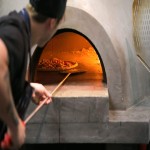 Useful building stone oven for pizza and the way to make