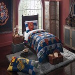 Harry Potter Bedspread; Reversible Cotton Polyester Material Contain Pillowcase Elaborate Embroidery
