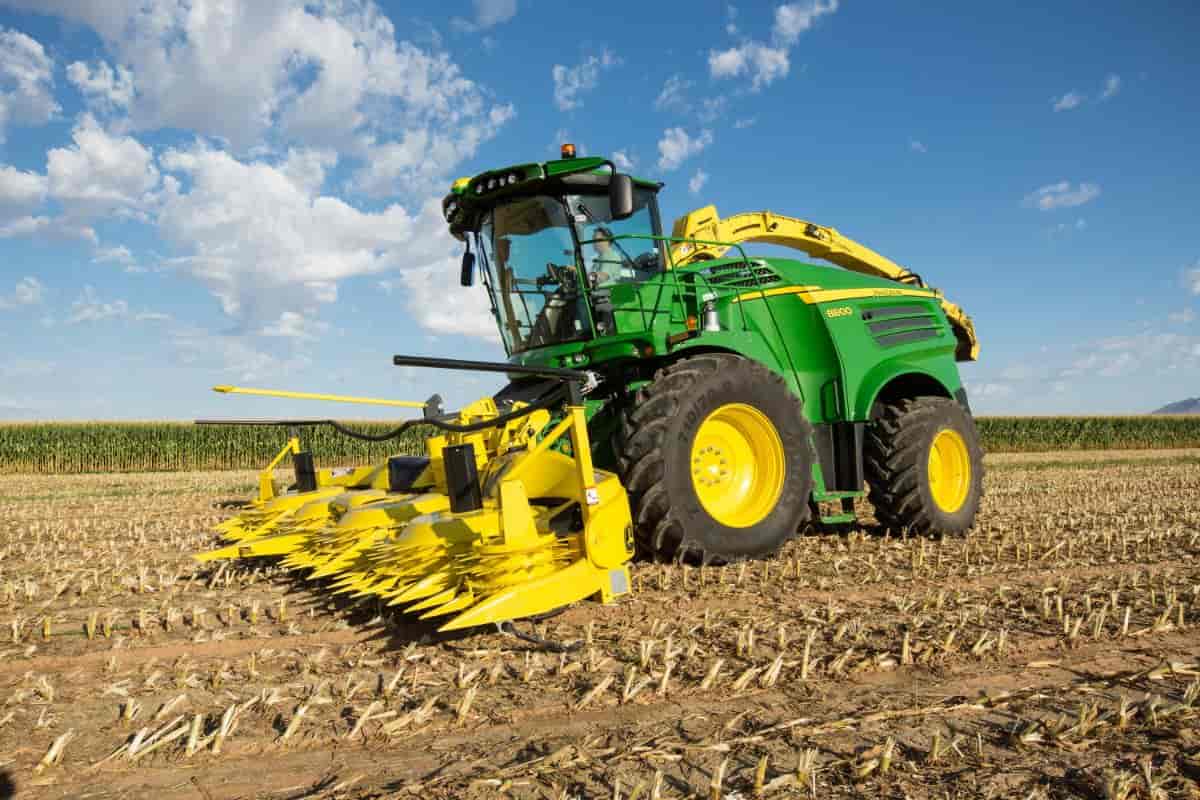 How Many Types of Agricultural Implements are There?