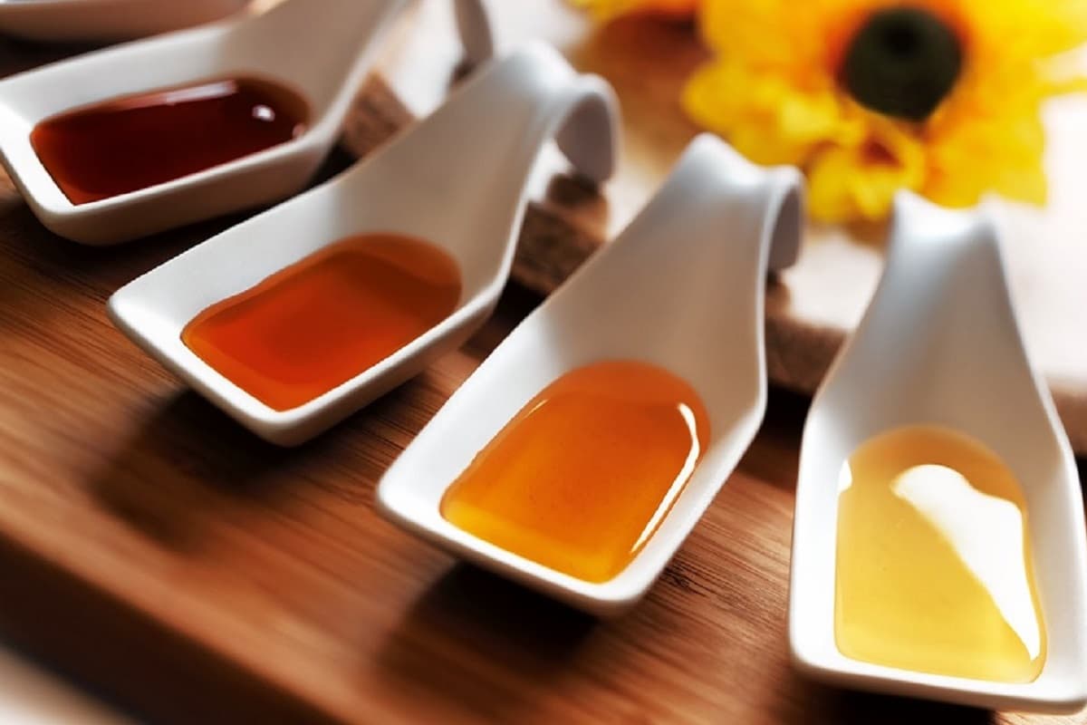 Raw Honey Per Kg Australia; Color Slightly Opaque Helps Blood Pressure Sugar Regulation