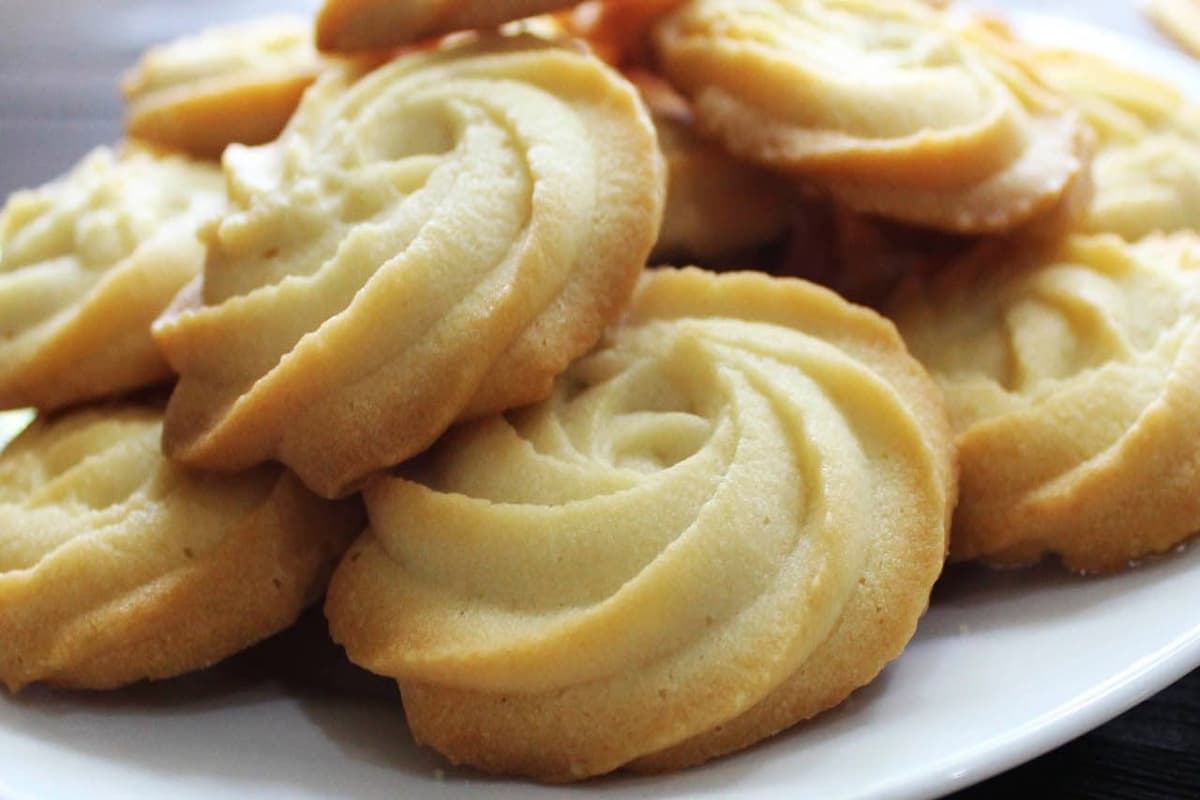 Butter Cookies in Bangalore; Ingredients Butter Sugar Flour Color Golden-Brown Chocolate Chips