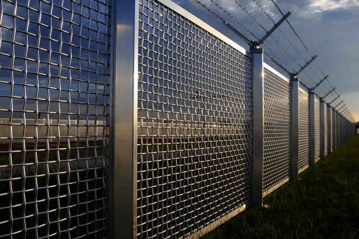 Fencing Mesh in Bangalore; Various Technological Industrial Applications Lightweight Long Lasting